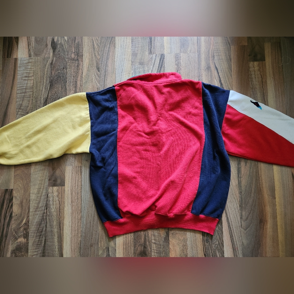Colorblock Pullover Sweatshirt - Picture 2 of 12
